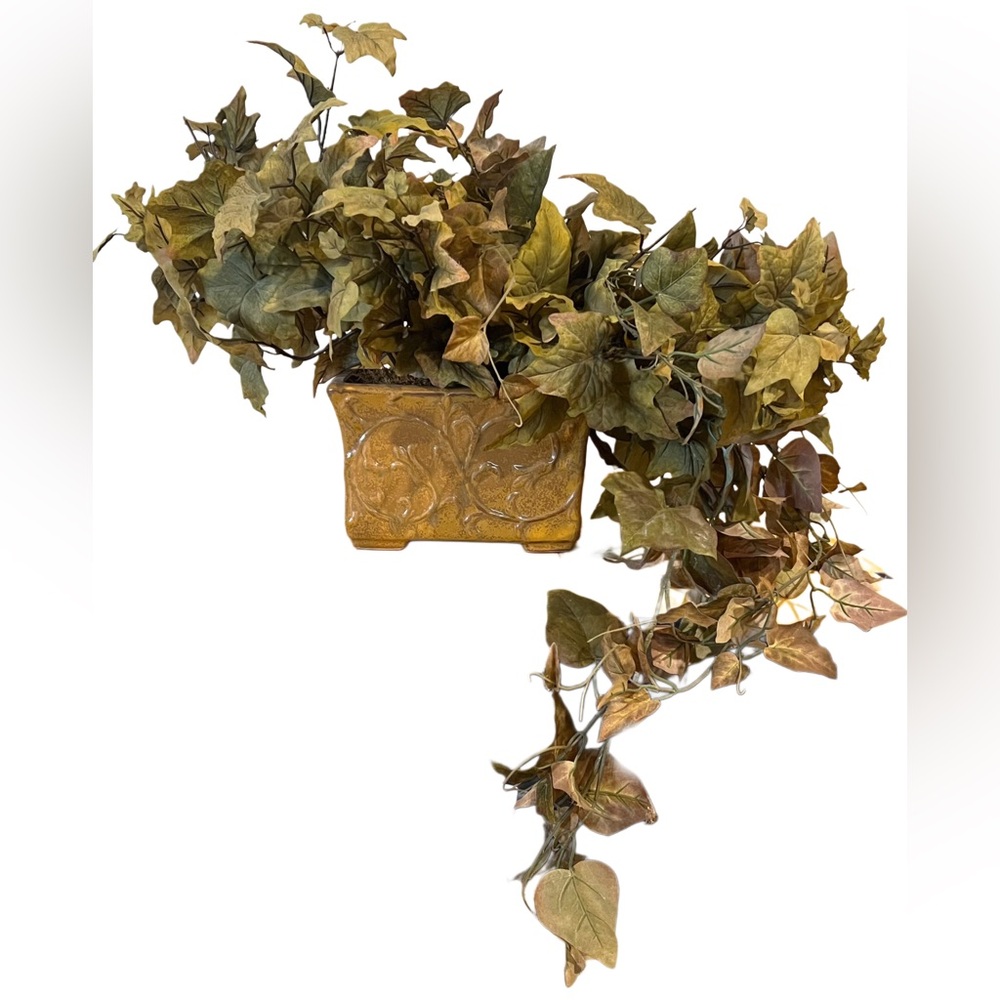 Decorative Faux Ivy in Gold Rectangle Planter